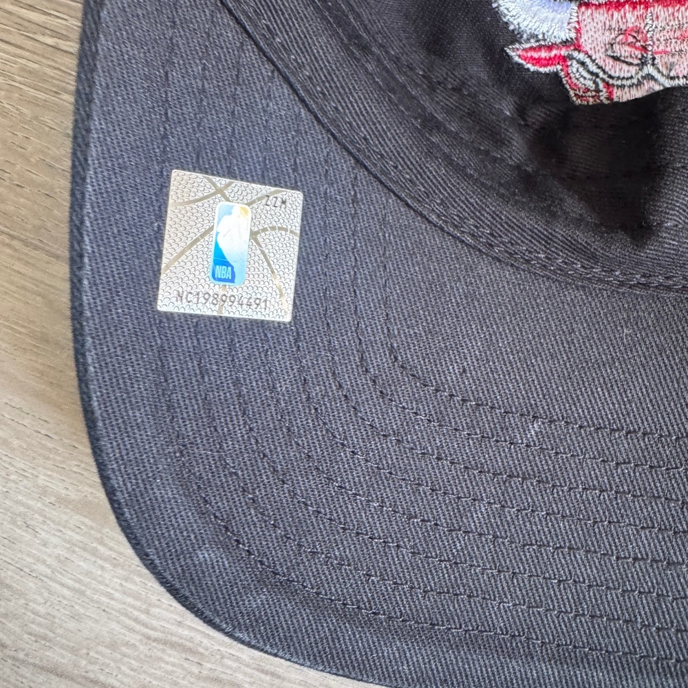 47 Brand Chicago Bulls NBA Black Adjustable Strapback Dad Hat OSFA - Picture 6 of 8